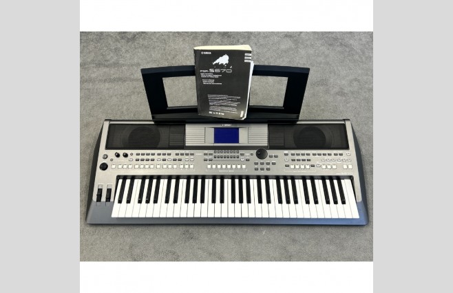 Yamaha PSR-S670 Keyboard, Used (SN:BBZM01054) - Image 1